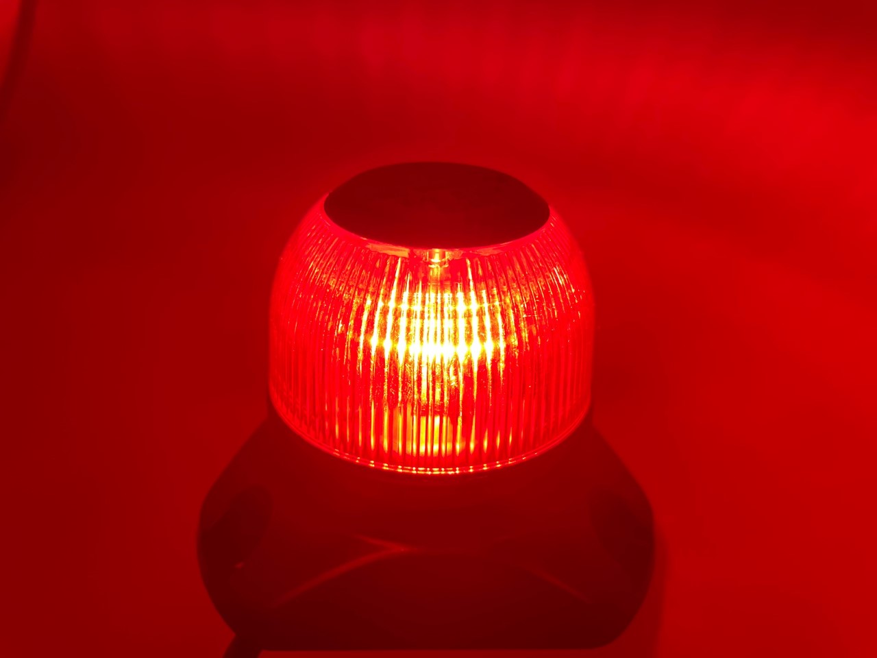 Pactrade Marine Boat LED All Round Navigation Light Clear Lens PA Housing 8-30VDC/3W 2NM IP67 RoHS CE Certified (Red)